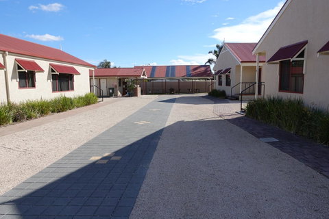 Port Vincent Motel & Apartments - Holiday Adelaide 28