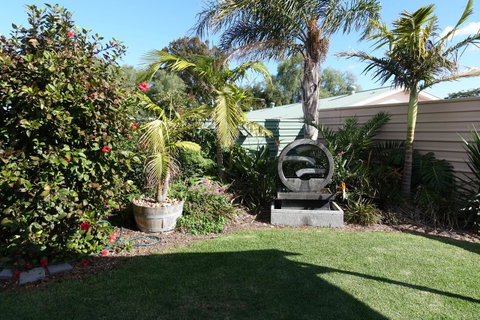 Port Vincent Motel & Apartments - Holiday Adelaide 25