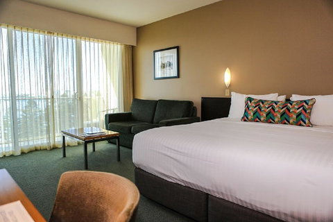 Port Lincoln Hotel - Holiday Adelaide 9