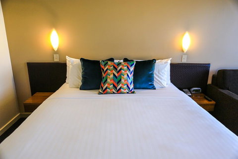 Port Lincoln Hotel - Holiday Adelaide 10