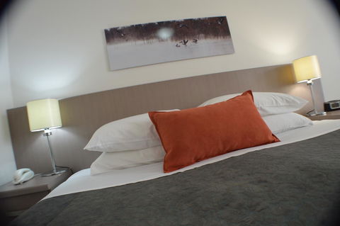 Loxton Community Hotel Motel - Holiday Adelaide 29