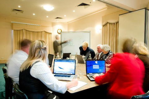 Loxton Community Hotel Motel - Holiday Adelaide 18