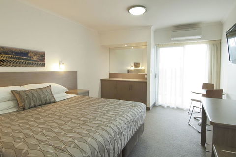 Loxton Community Hotel Motel - Holiday Adelaide 20
