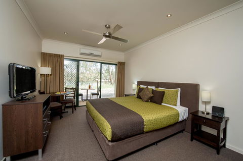 Clare Country Club - Holiday Adelaide 4