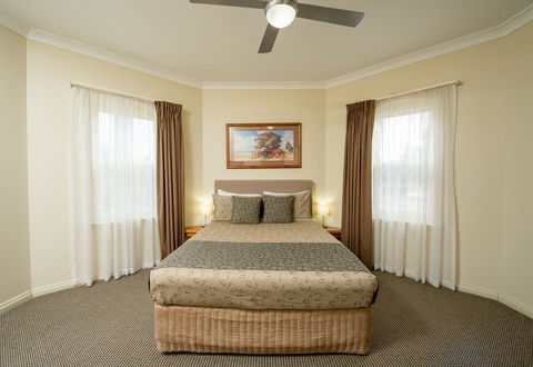Clare Country Club - Holiday Adelaide 17