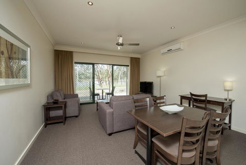 Clare Country Club - Holiday Adelaide 14
