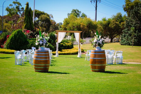 Mick O\'Sheas - Holiday Adelaide 12