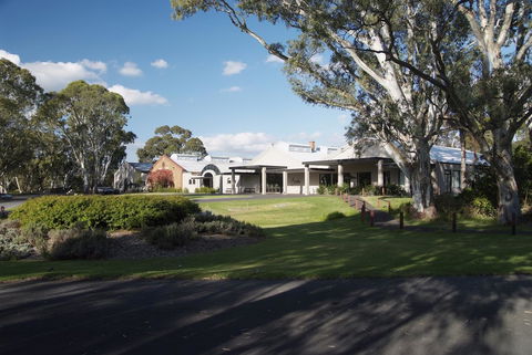 Serafino McLaren Vale - Holiday Adelaide 18