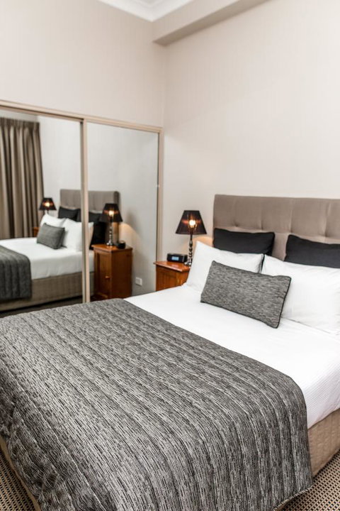 The Belmore Apartments Hotel - Holiday Adelaide 11