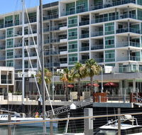 Breakwater Apartment - Holiday Adelaide