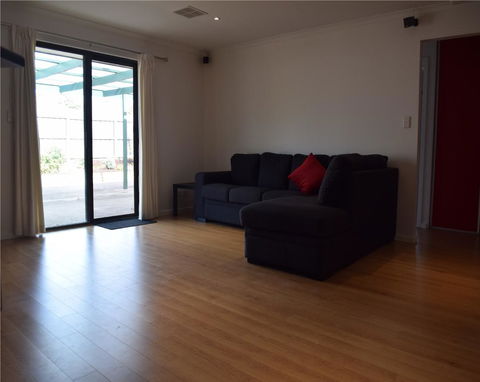 South Coast Escape - Holiday Adelaide 5