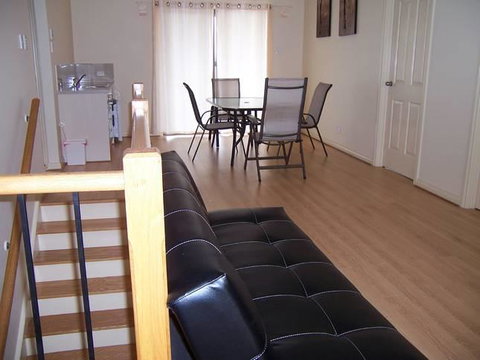 Relax On Par - Holiday Adelaide 7