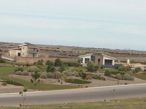 Relax On Par - Holiday Adelaide 12