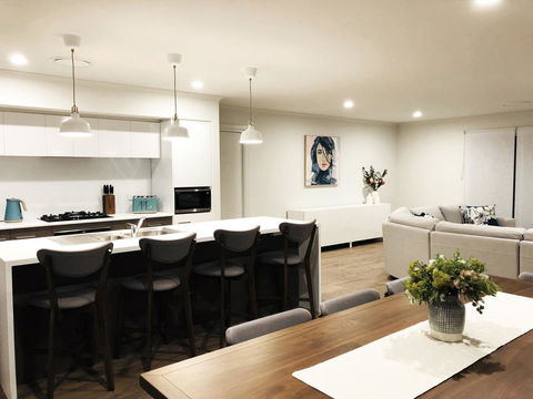 Villa Canto - Holiday Adelaide 1