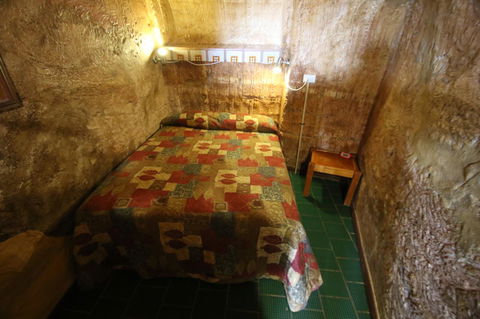 The Underground Motel - Holiday Adelaide 3