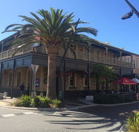 Grosvenor Hotel - Holiday Adelaide