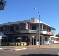 Pier Hotel - Holiday Adelaide