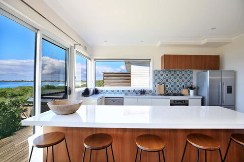 Culburra Beachhouse - Holiday Adelaide 13