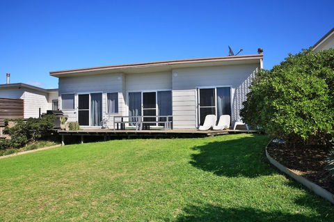 Culburra Beachhouse - Holiday Adelaide 9