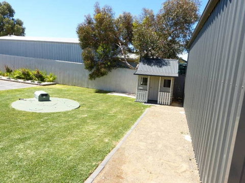 Moontana - Holiday Adelaide 15