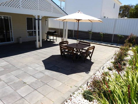 Moontana - Holiday Adelaide 14