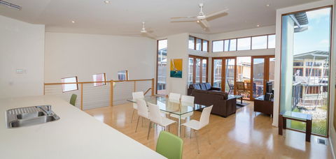 South Shores Yellowfin Villa 96 - South Shores Normanville - Holiday Adelaide 10