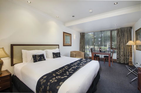 The Commodore - Holiday Adelaide 44