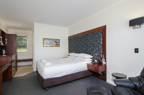 The Commodore - Holiday Adelaide 39