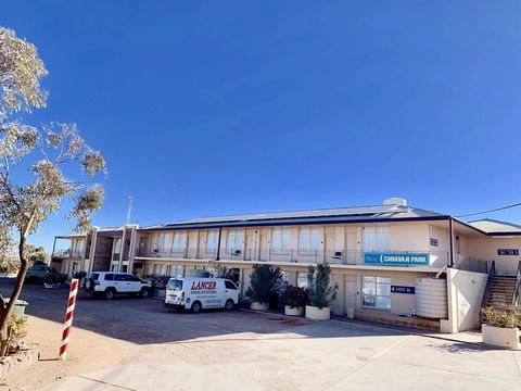 Opal Inn Hotel, Motel, Caravan Park - Holiday Adelaide 36