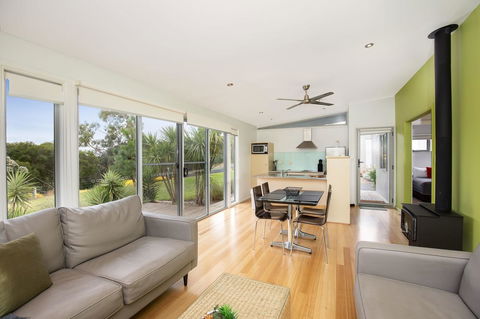 Blue Lake Holiday Park - Holiday Adelaide 37