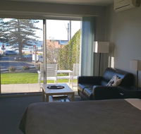 2 Austinmer Studio - Holiday Adelaide