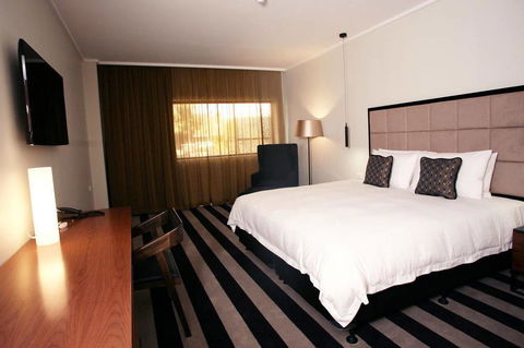 Ellen Hotel - Holiday Adelaide 7