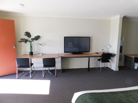 Alexander Cameron Suites - Holiday Adelaide 10