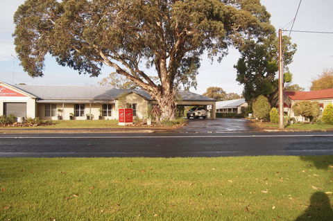 Alexander Cameron Suites - Holiday Adelaide 0