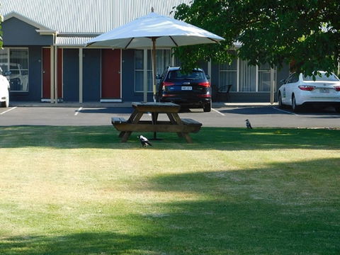 Alexander Cameron Suites - Holiday Adelaide 5
