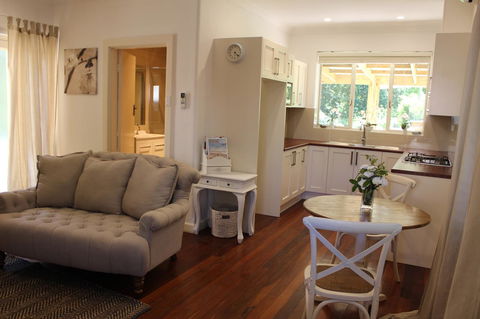 Pirralilla Estate Adelaide Hills - Holiday Adelaide 16