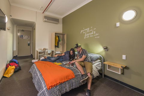 YHA Adelaide Central - Holiday Adelaide 36