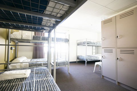 YHA Adelaide Central - Holiday Adelaide 23