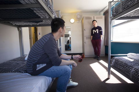 YHA Adelaide Central - Holiday Adelaide 12