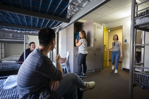 YHA Adelaide Central - Holiday Adelaide 7