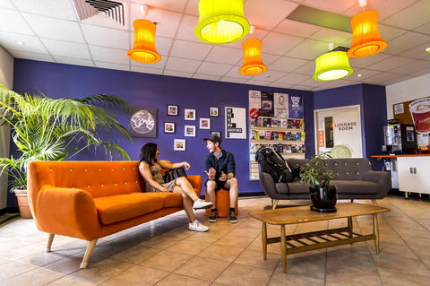 YHA Adelaide Central - Holiday Adelaide 24