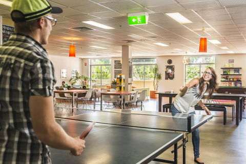 YHA Adelaide Central - Holiday Adelaide 38
