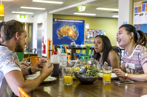 YHA Adelaide Central - Holiday Adelaide 30