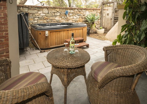 Yankalilla Bay Homestead - Holiday Adelaide 16