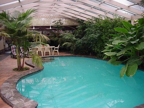 Langmeil Cottages - Holiday Adelaide 13