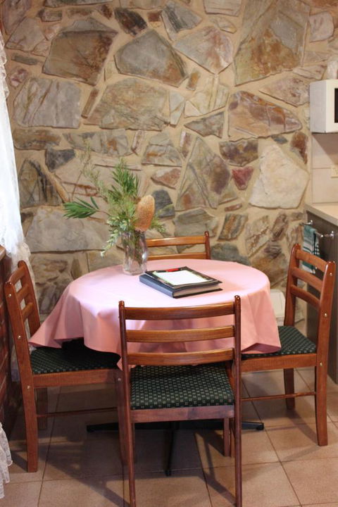 Langmeil Cottages - Holiday Adelaide 1