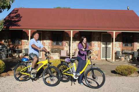 Langmeil Cottages - Holiday Adelaide 6