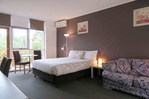 The Lyndoch Motel - Holiday Adelaide 14