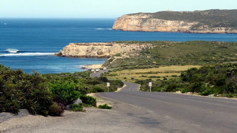 Edge Of Innes - Holiday Adelaide 5