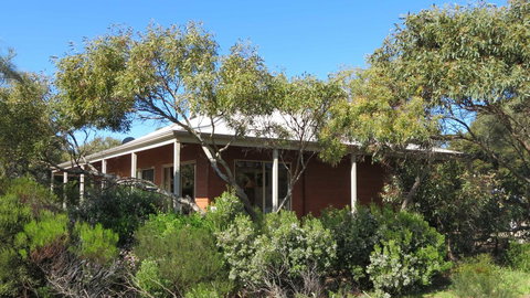 Edge Of Innes - Holiday Adelaide 0